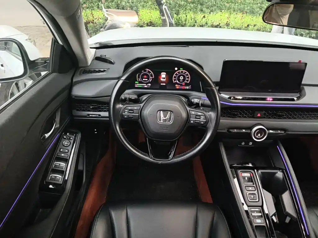 Honda Accord New Energy — миниатюра 11