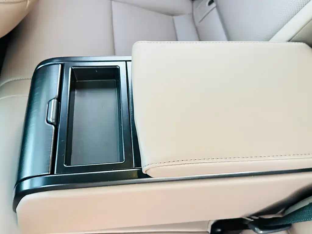 Lexus ES — миниатюра 22