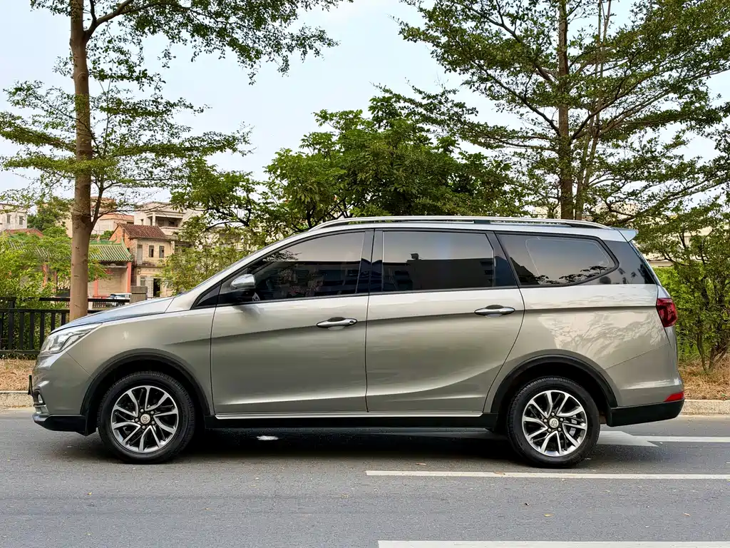 Baojun 730 — миниатюра 8