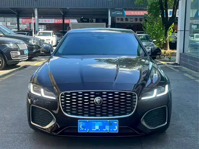 2022 Jaguar XF