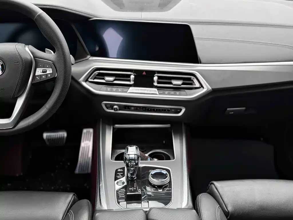 BMW X5 (Import) — миниатюра 18