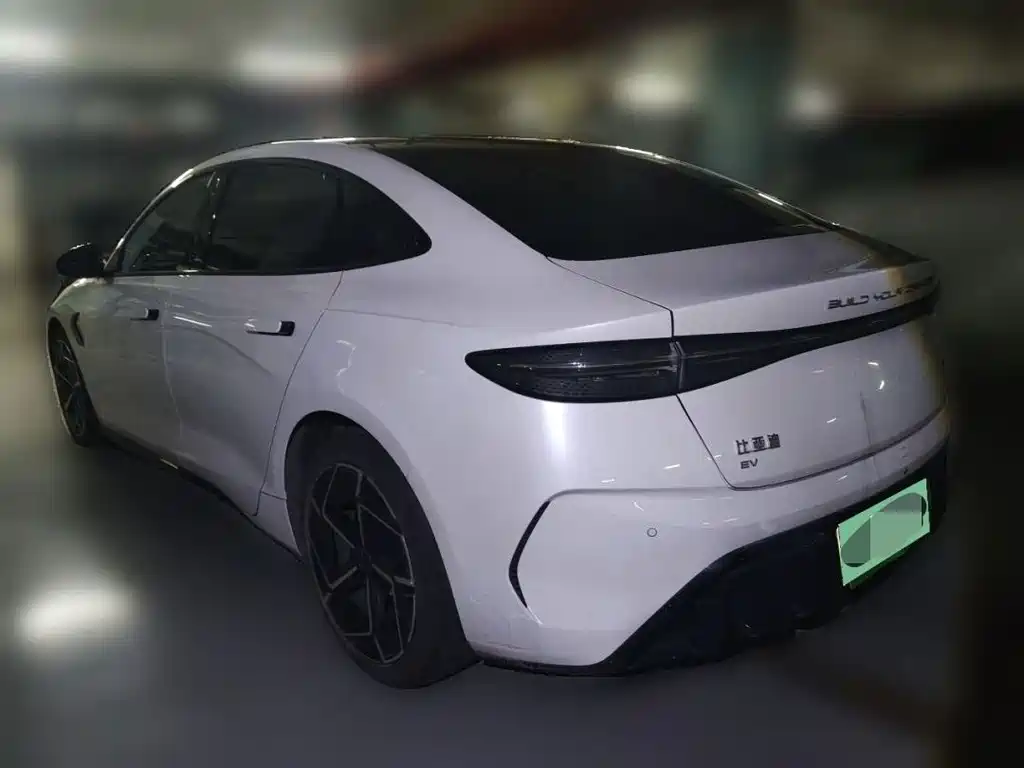 BYD Seal — миниатюра 12
