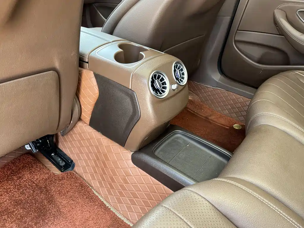 Mercedes-Benz E-Class E 2020 E 300 L Fashion
