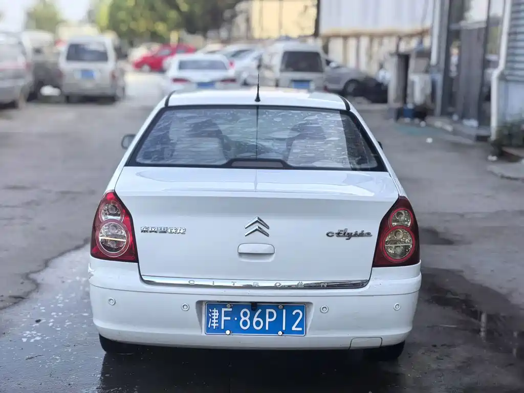Citroen Elysee — миниатюра 5