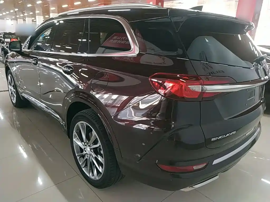 Buick Enclave — миниатюра 5