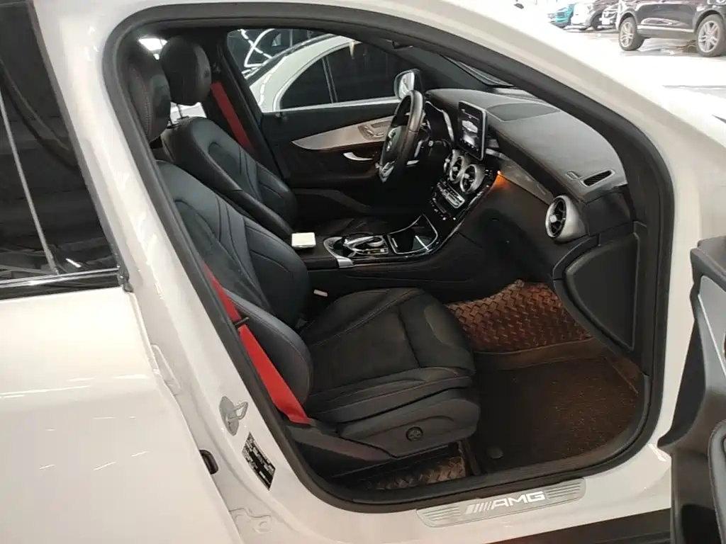 Mercedes-Benz GLC AMG — миниатюра 25