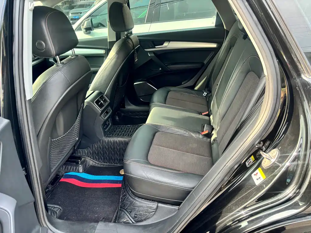 Audi Q5L — миниатюра 9