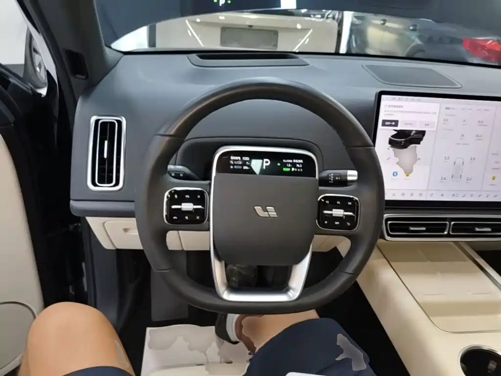 Li Auto Li L8 — миниатюра 11