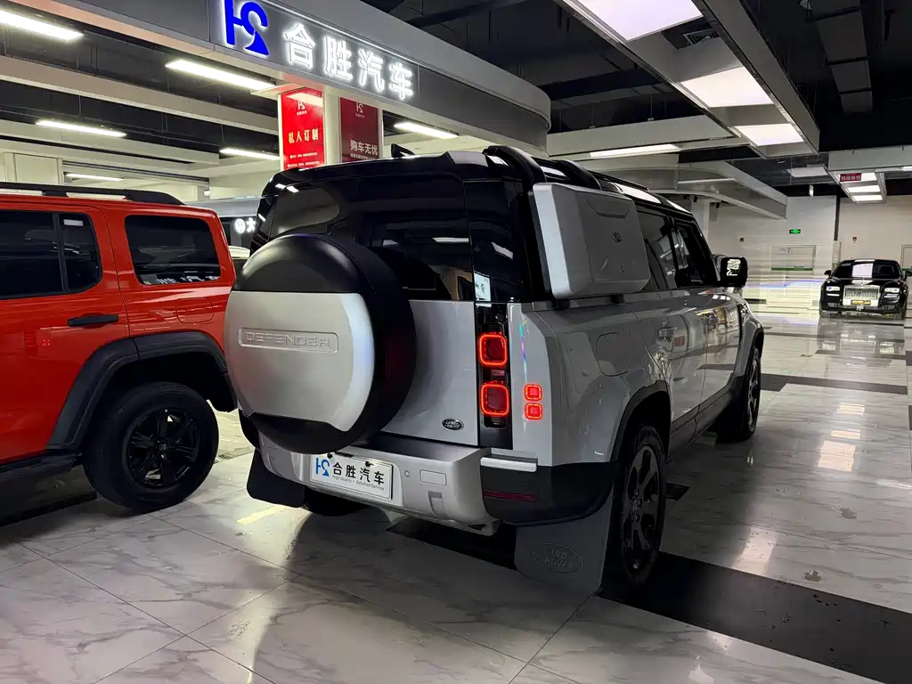 Land Rover 路虎卫士新能源 — миниатюра 7