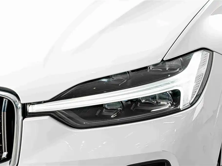 Volvo XC60 — миниатюра 4