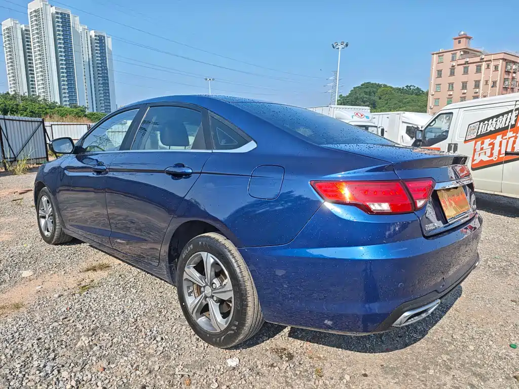 Geely Emgrand GL — миниатюра 7