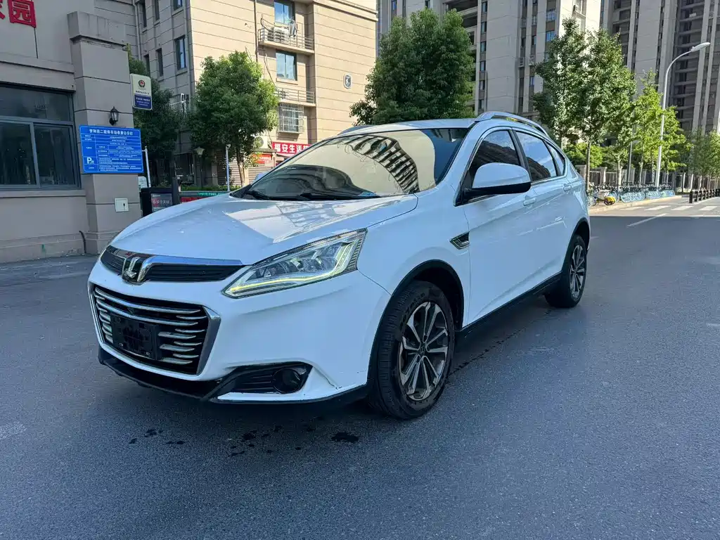 Luxgen U6 — миниатюра 2