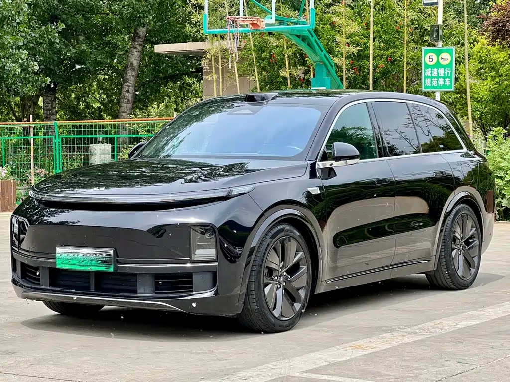Li Auto Li L8 2024