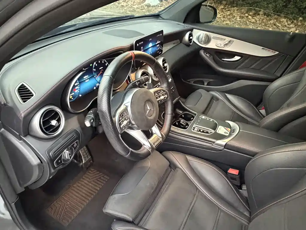 MERCEDES-BENZ GLC COUPE AMG