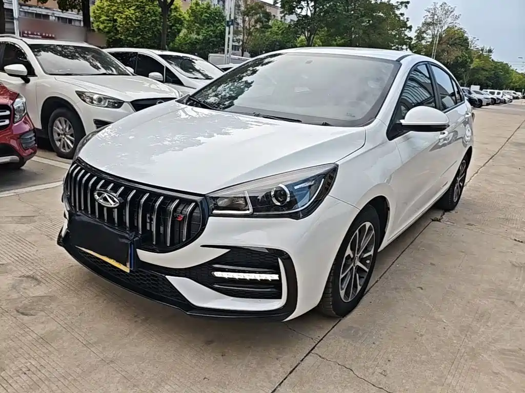 Chery Arrizo 5