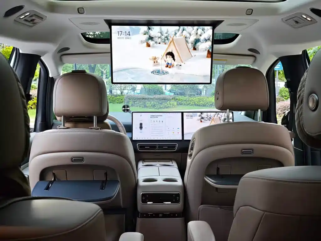 Li Auto Li MEGA — миниатюра 10