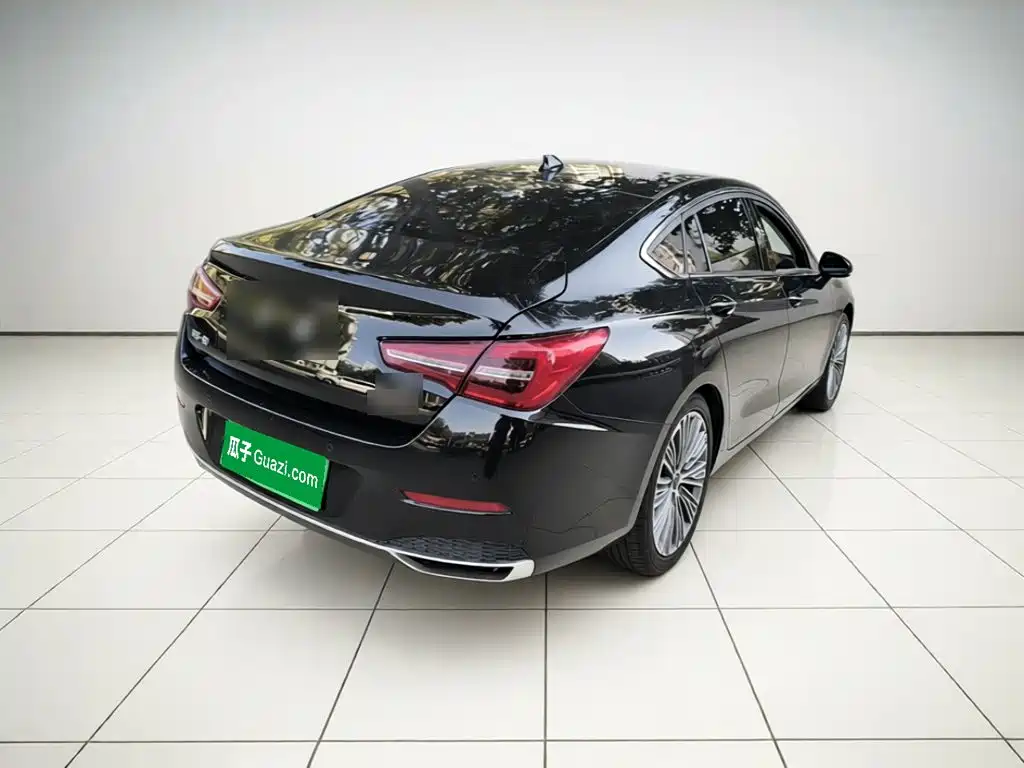 Hongqi Hongqi H5 — миниатюра 4