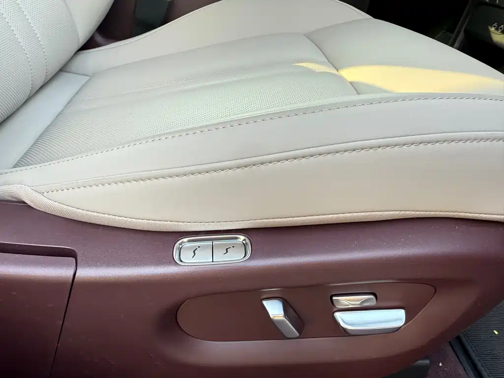 XIAOMI CAR XIAOMI YU7