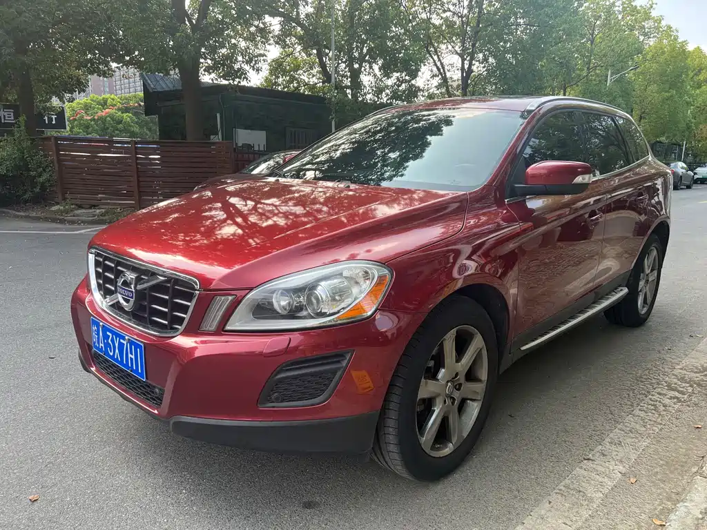 Volvo XC60 (Import)
