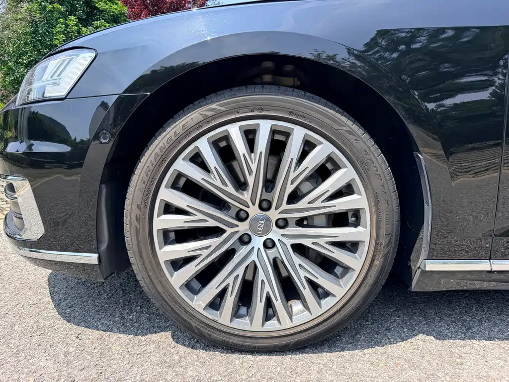 Audi A8 2018 A8L 55 TFSI quattro Luxury