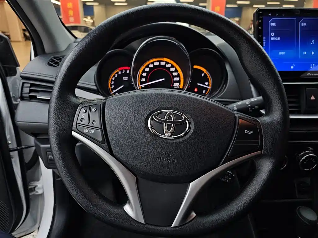 TOYOTA YARIS L ZHIXUAN