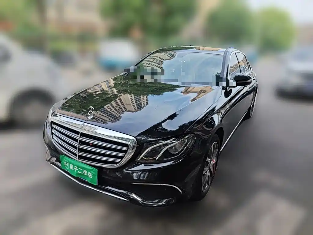 Mercedes-Benz E-Class — миниатюра 2