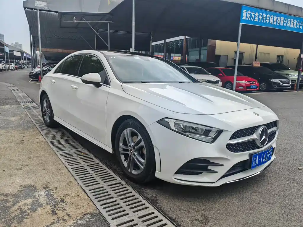 Mercedes-Benz A-Class — миниатюра 2