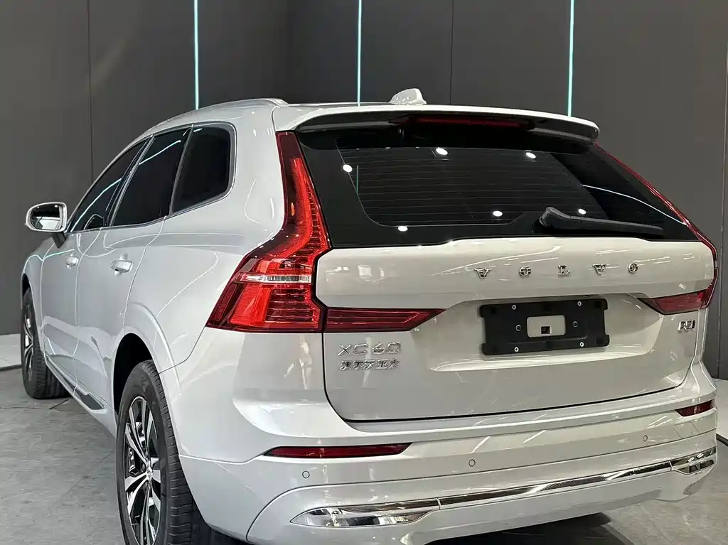 Volvo XC60 — миниатюра 8