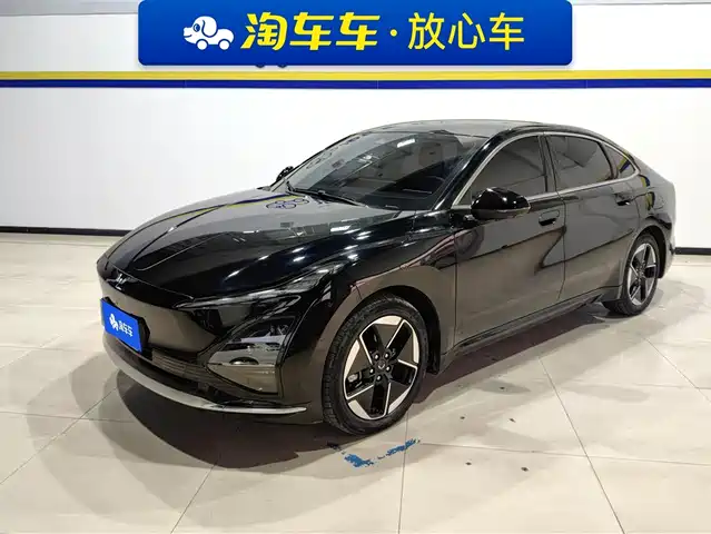 WULING WULING STARLIGHT 2024