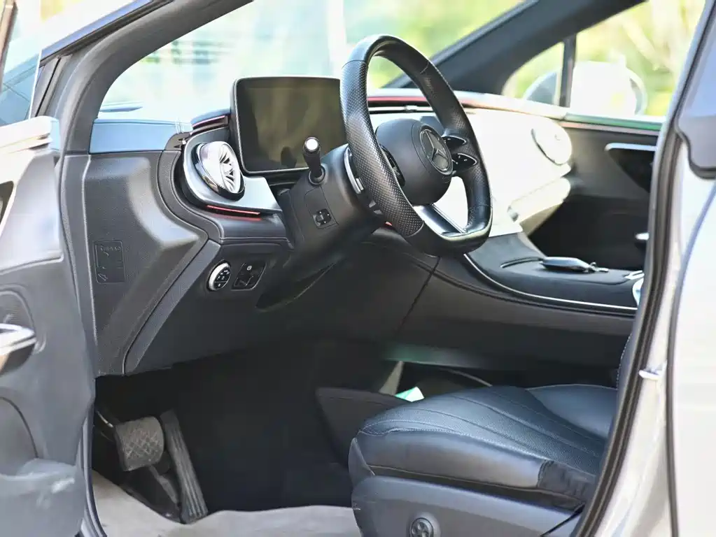 Mercedes-Benz EQE — миниатюра 4