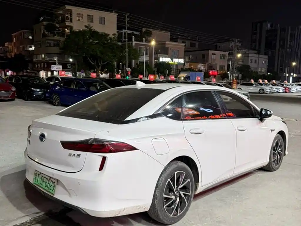 GAC Group Yile — миниатюра 7