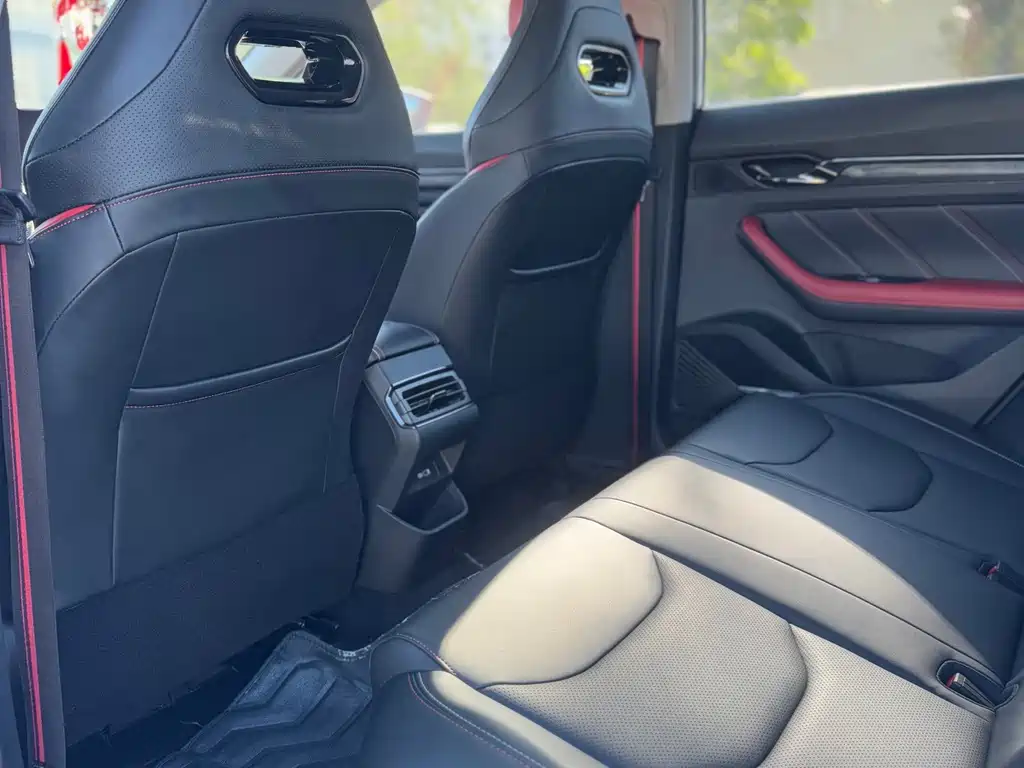 Geely Emgrand S — миниатюра 5