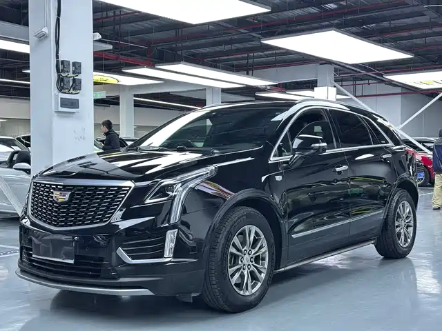 CADILLAC XT5