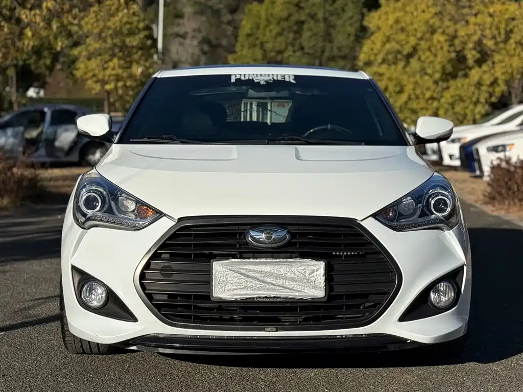 HYUNDAI VELOSTER