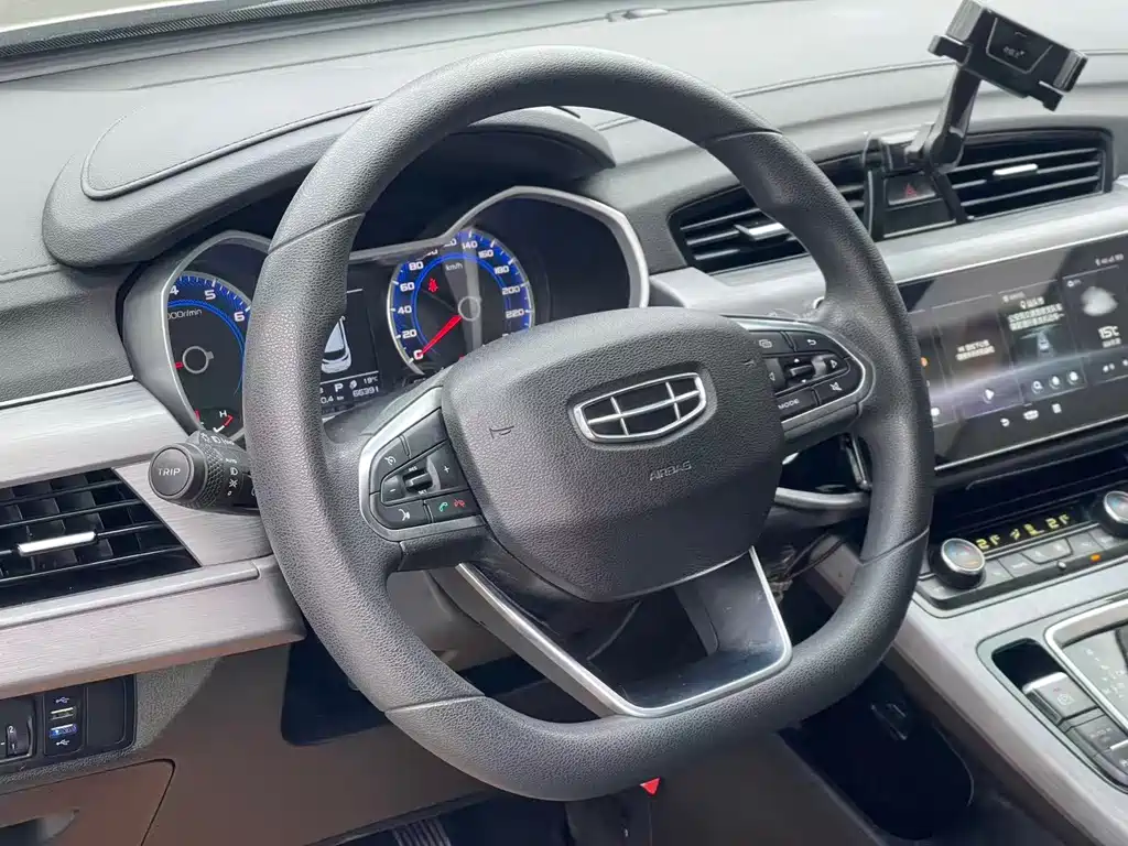 Geely Boyue — миниатюра 9