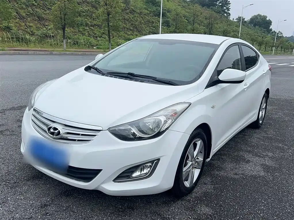 Купить Hyundai Elantra Langdong