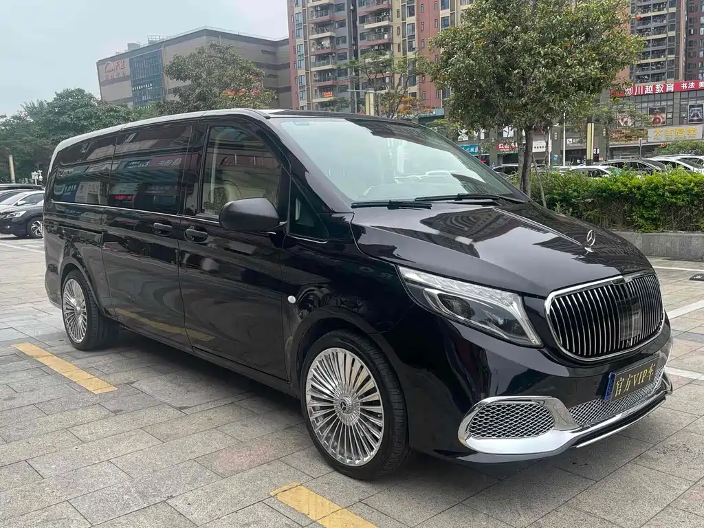 Mercedes-Benz Vito 2018 2.0T Elite 7 мест V