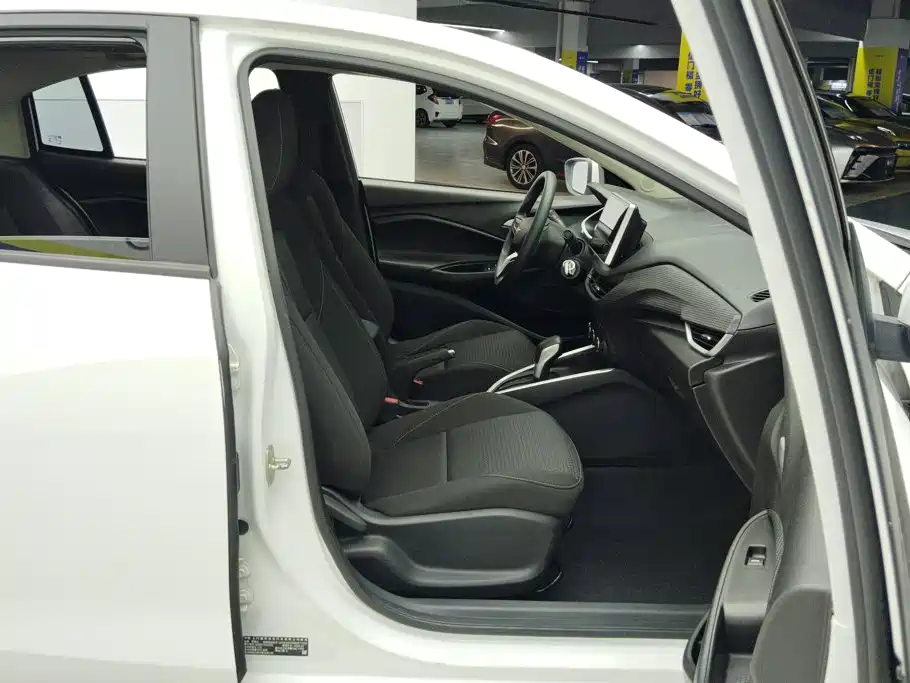 Chevrolet Cavalier 2020 325T AT