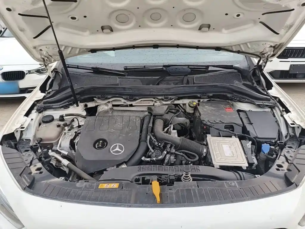Mercedes-Benz GLA — миниатюра 20