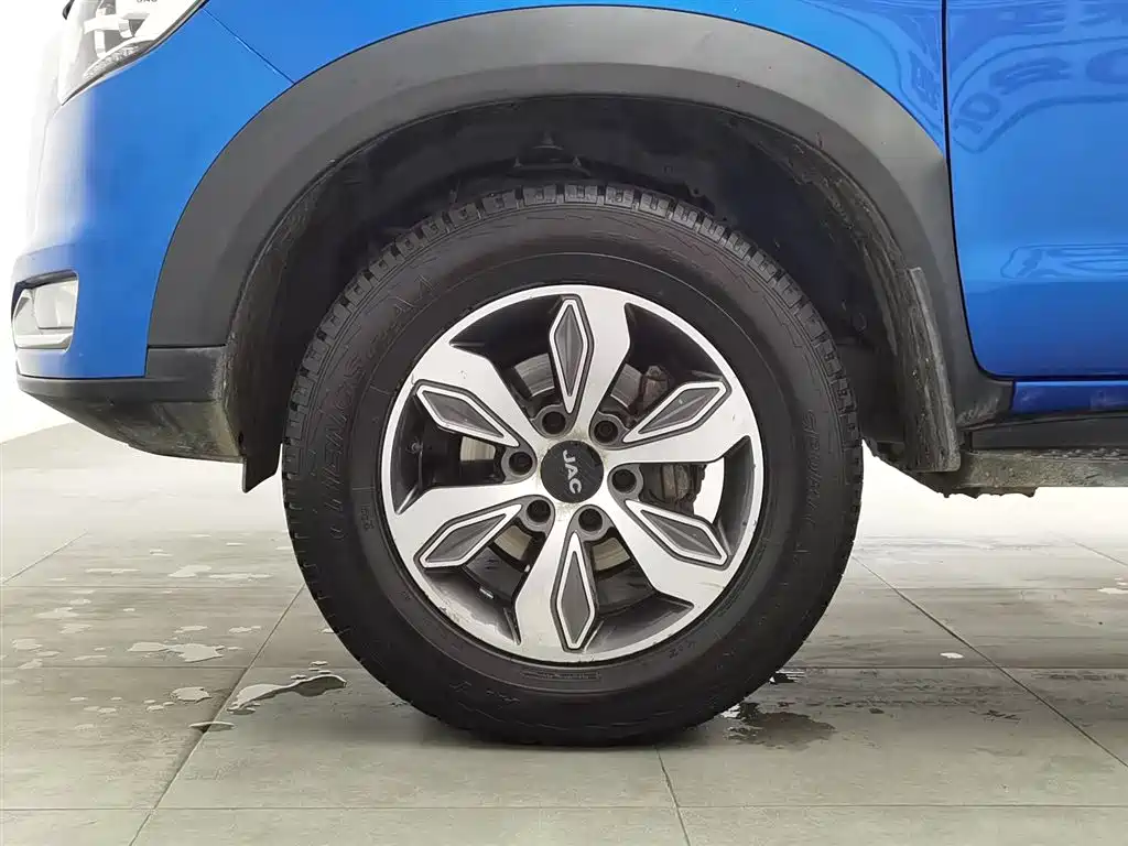 JIANGQI GROUP JAC T8