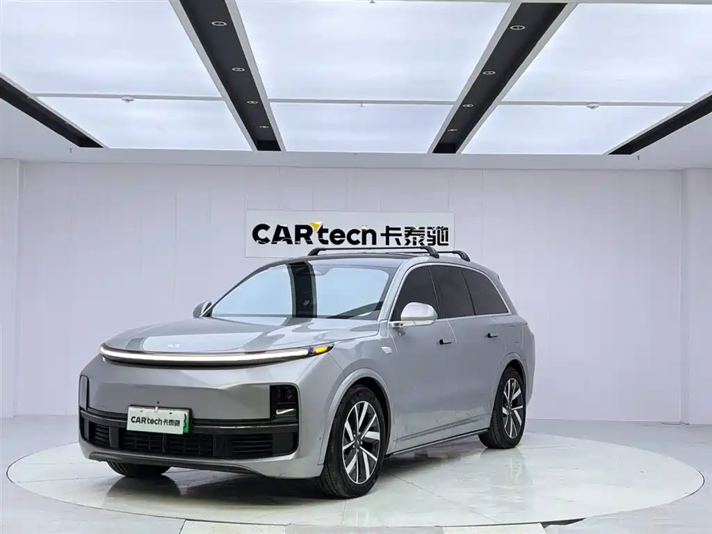 Li Auto Li L8 2024