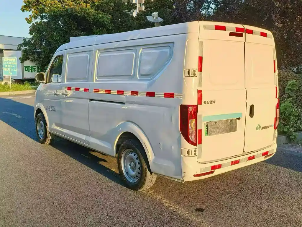 Kuayue Kuayue Star V7 EV — миниатюра 3