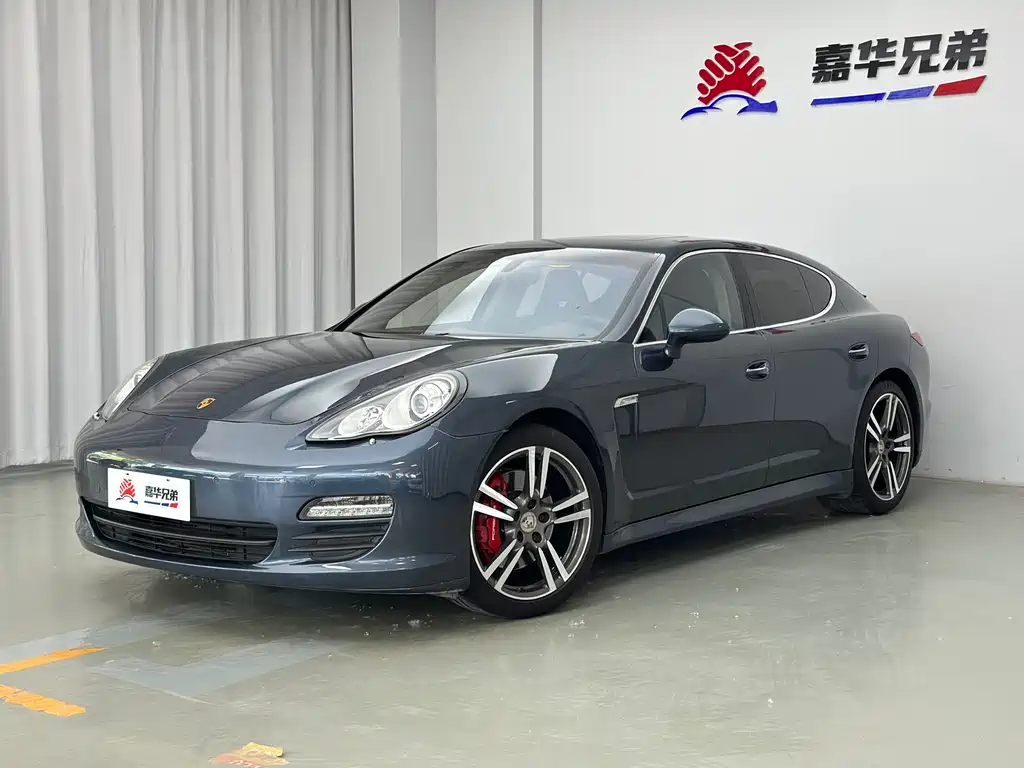 Porsche Panamera 2013