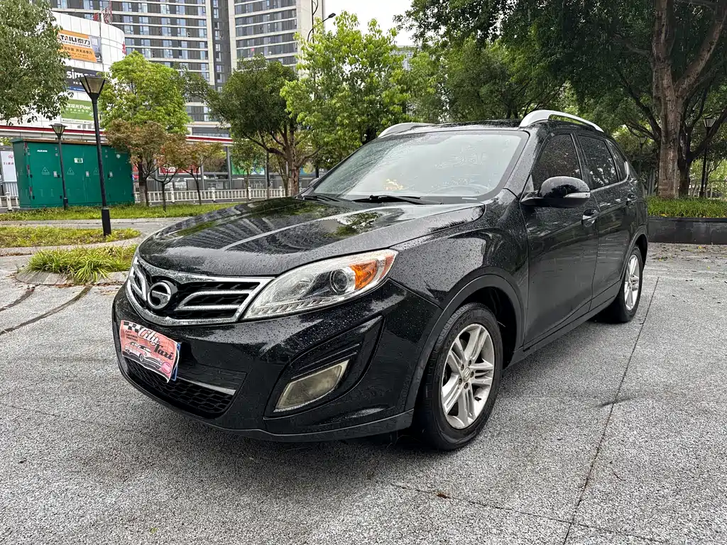GAC Motor Trumpchi GS5 2013