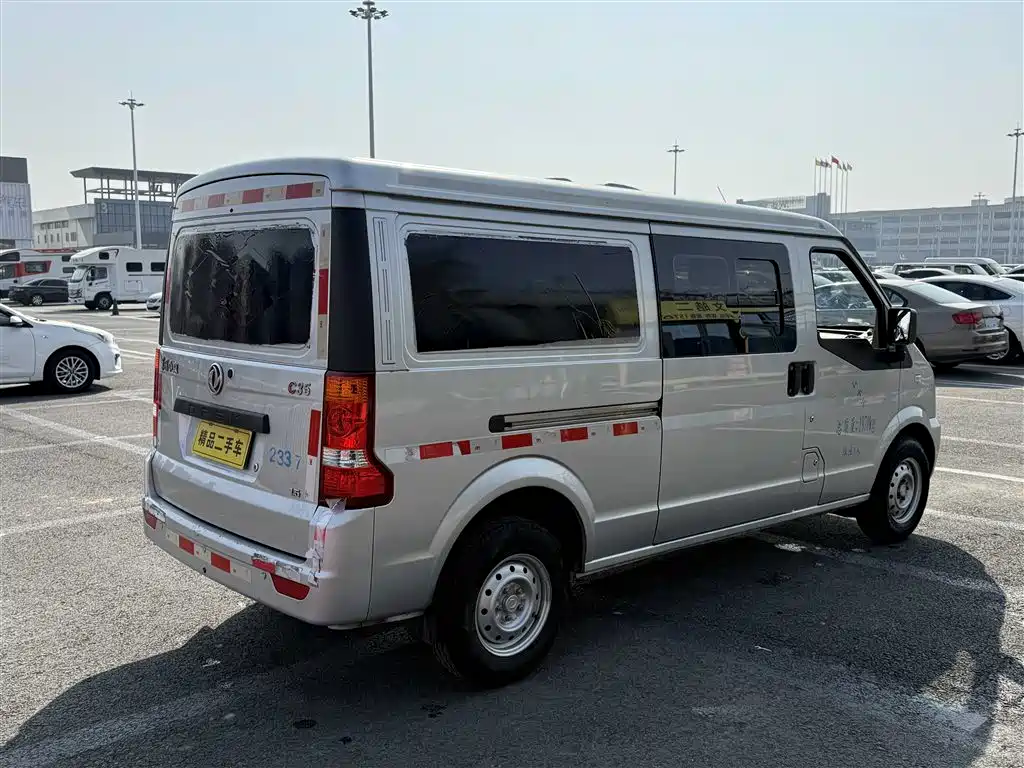 DONGFENG C35