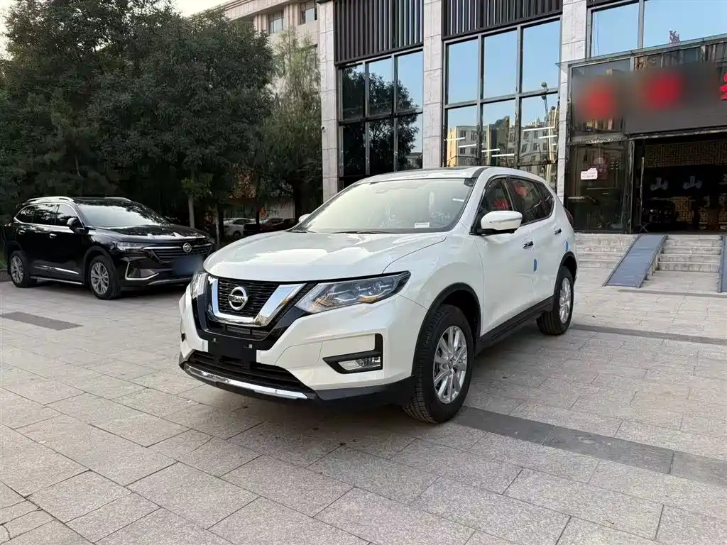 NISSAN QIJUN