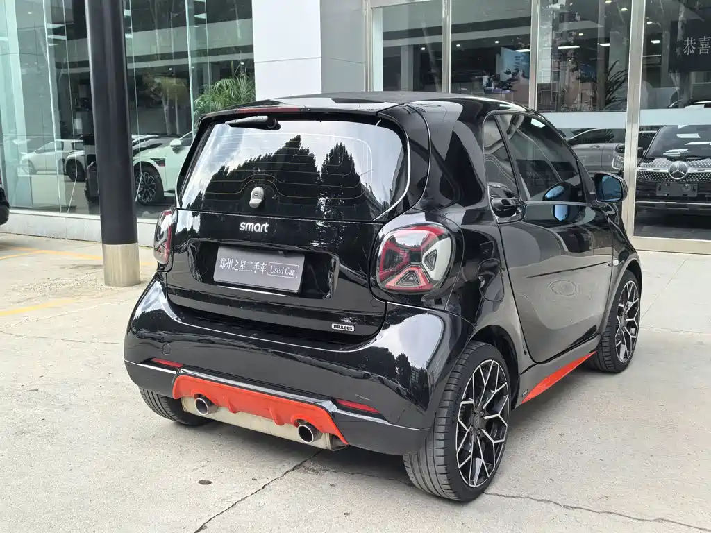 smart Smart Fortwo — миниатюра 7