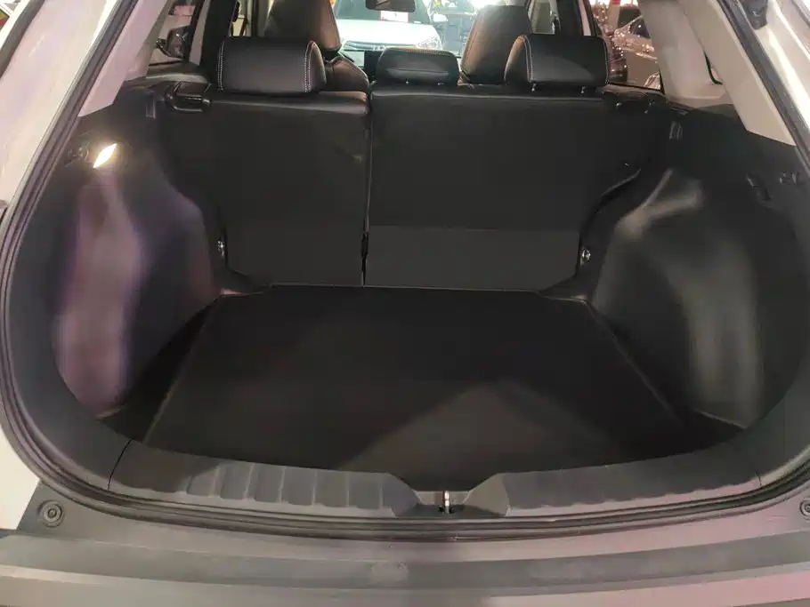 Toyota Corolla Cross — миниатюра 4