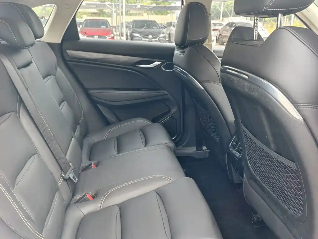 Geely Xingyue — миниатюра 9