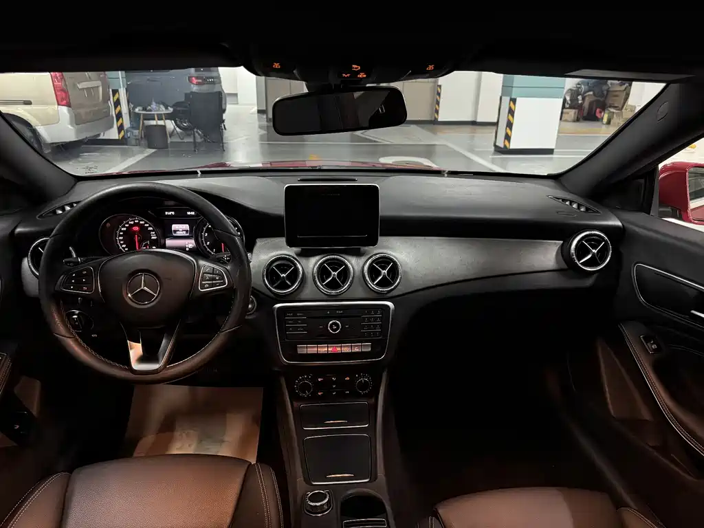 Mercedes-Benz CLA (Import) Facelift CLA 200 Fashion Type, фото 7